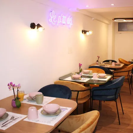 Charlie's 3* 칸느